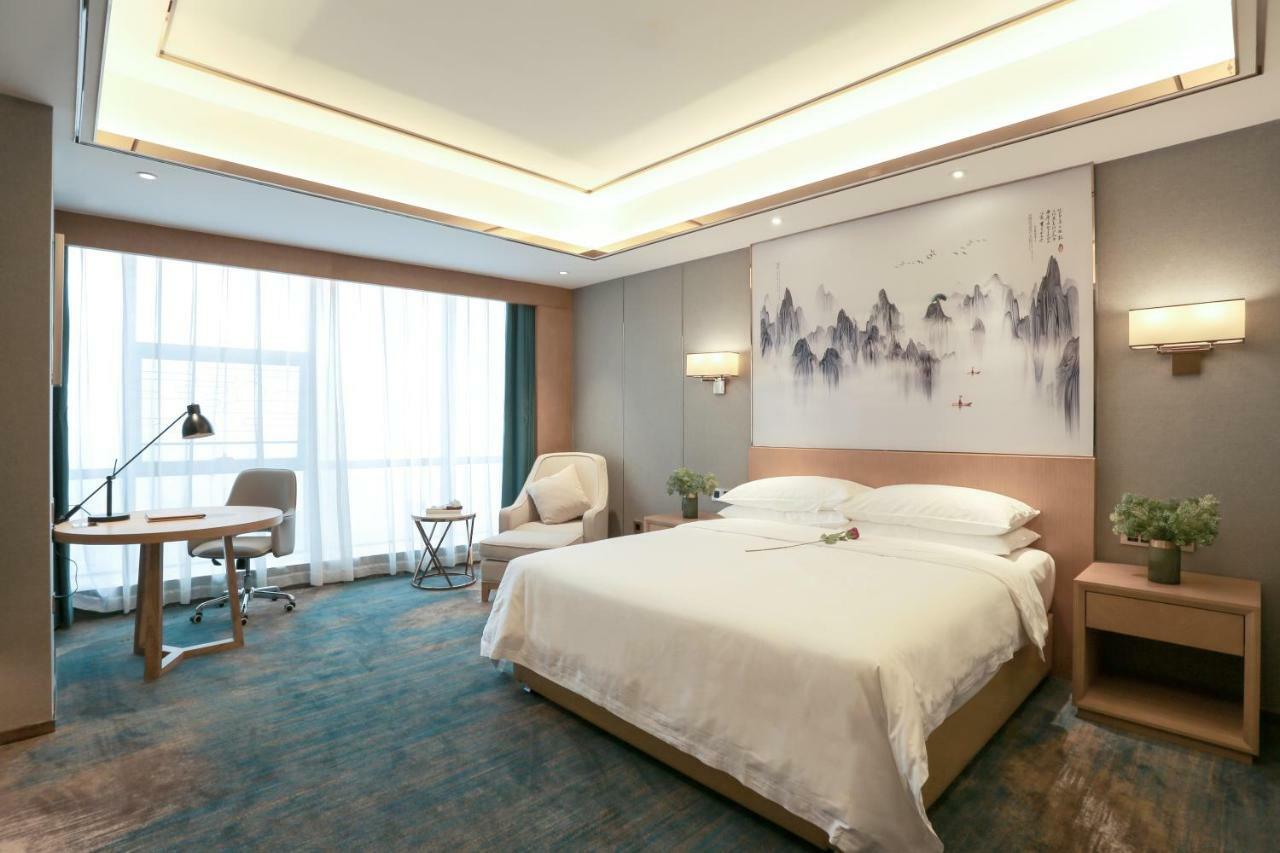 Venus Royal Hotel Foshan Kuiqi Road Metro Station エクステリア 写真